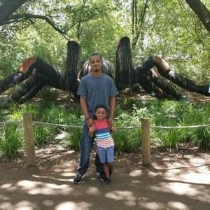 Meet your Posher, Dennae